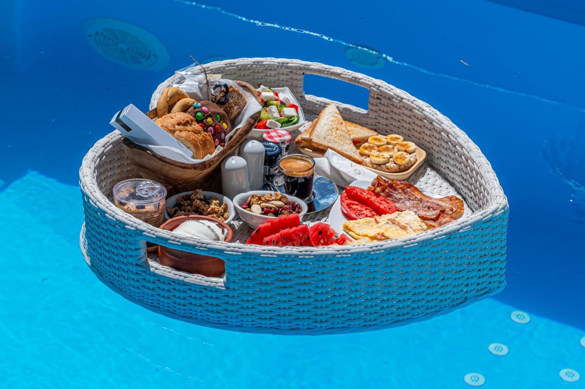 Onar Suites & Villas Каравостаси Екстериор снимка