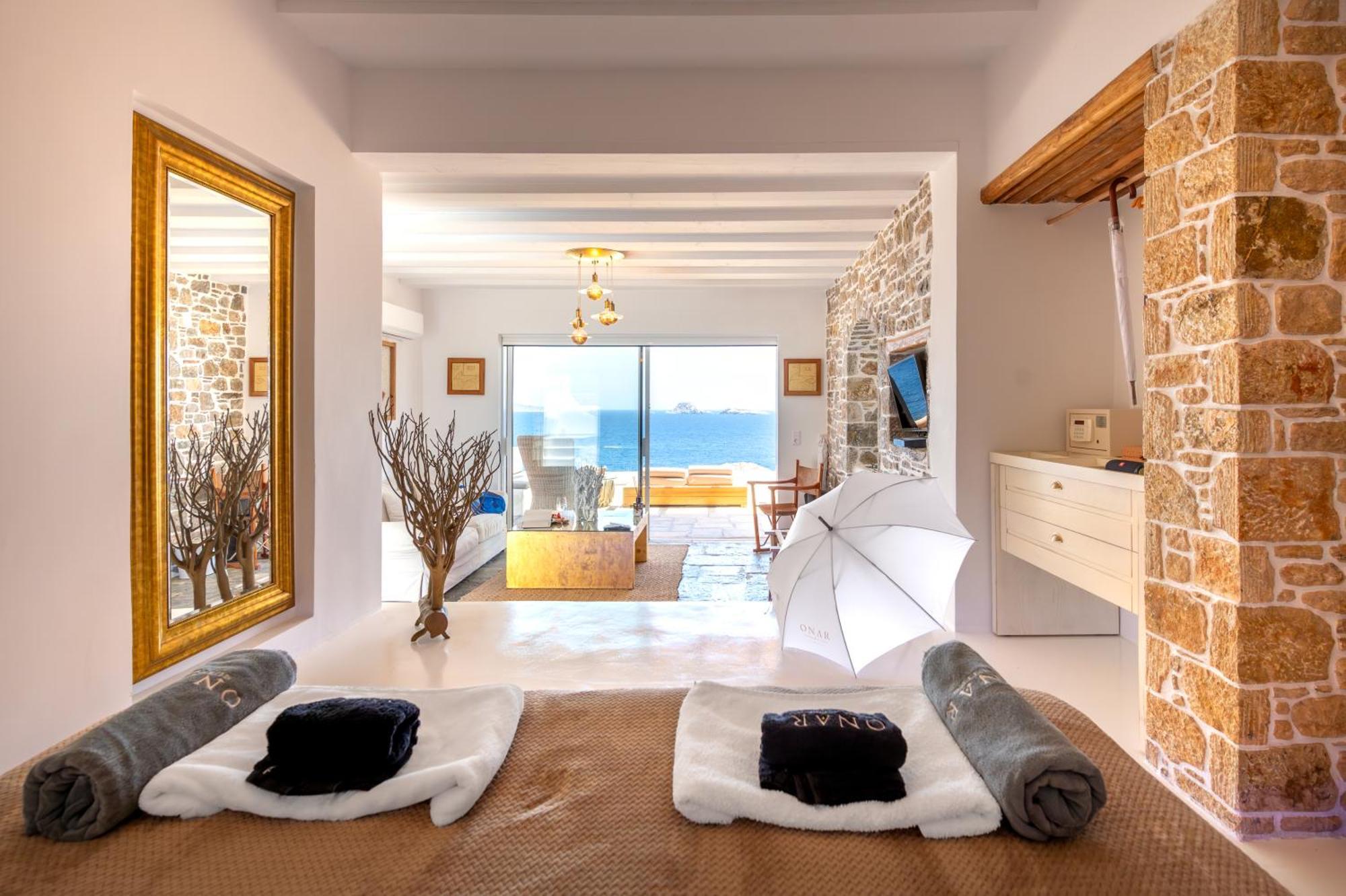 Onar Suites & Villas Каравостаси Екстериор снимка