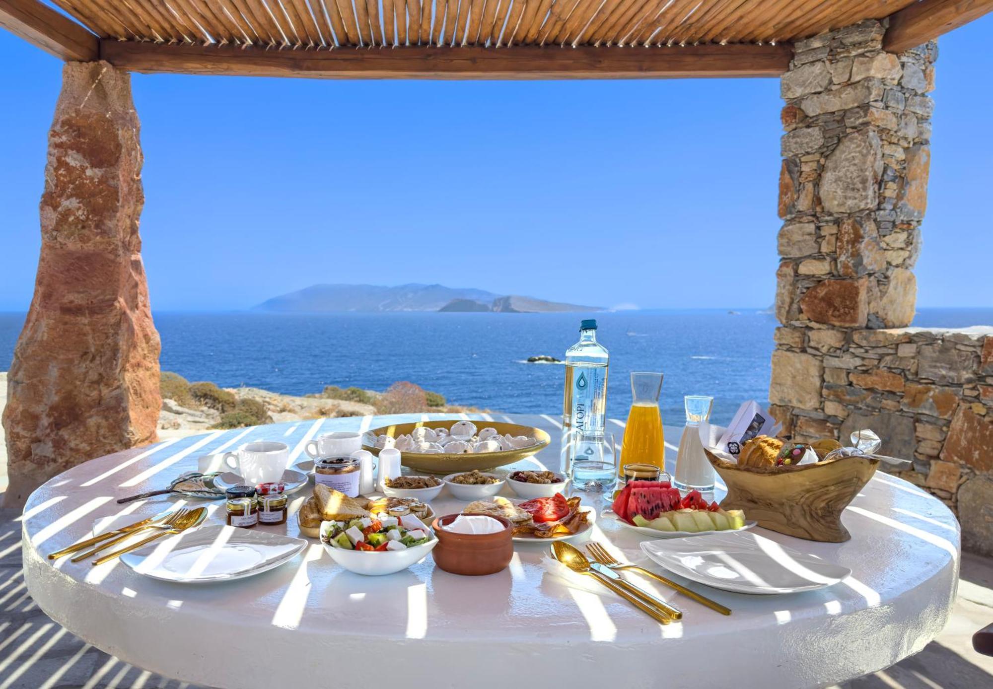 Onar Suites & Villas Каравостаси Екстериор снимка